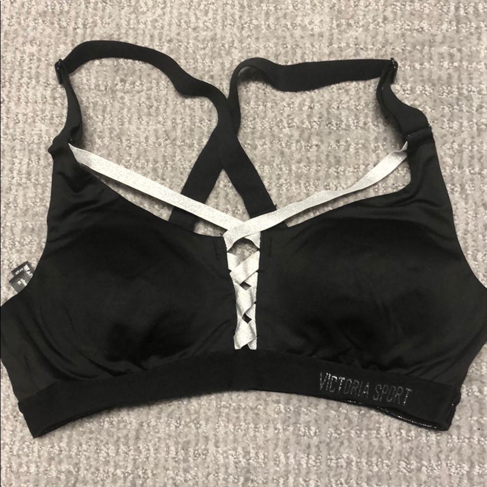 Victoria sport bra